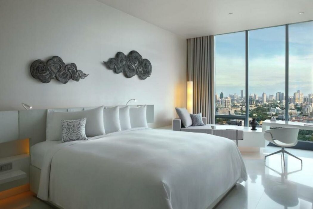 Silom 的 Finest：曼谷 5 星级酒店体验指南 background image