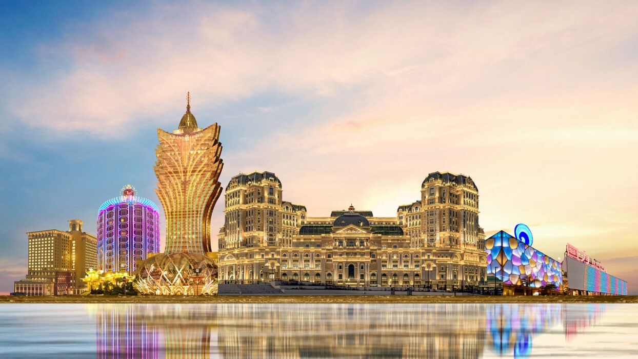 SJM Resorts – Your Exclusive Getaways in Macau background image