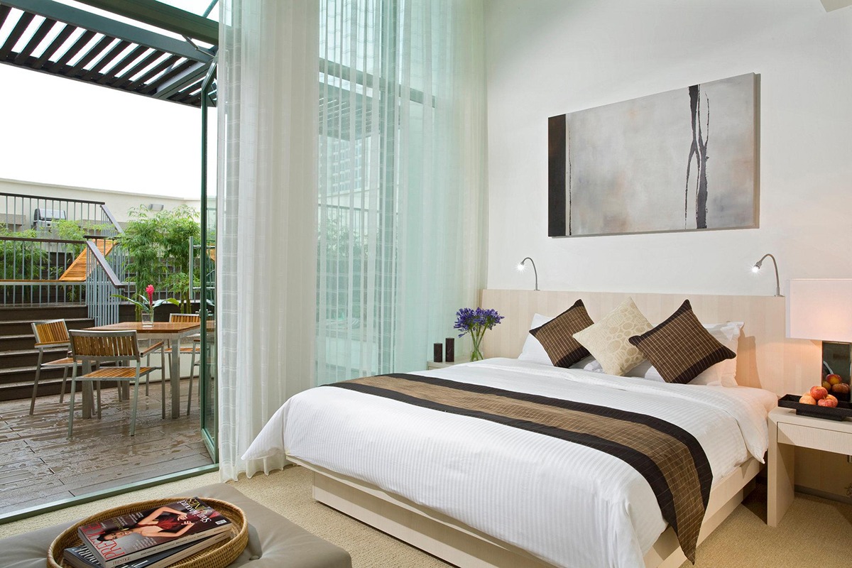 Grand Copthorne Waterfront Hotel