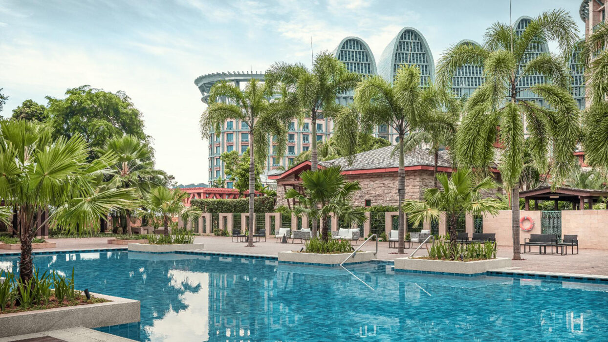 Best Hotels in Singapore: Top Stays for Luxury, Leisure, and Everything In Between background image
