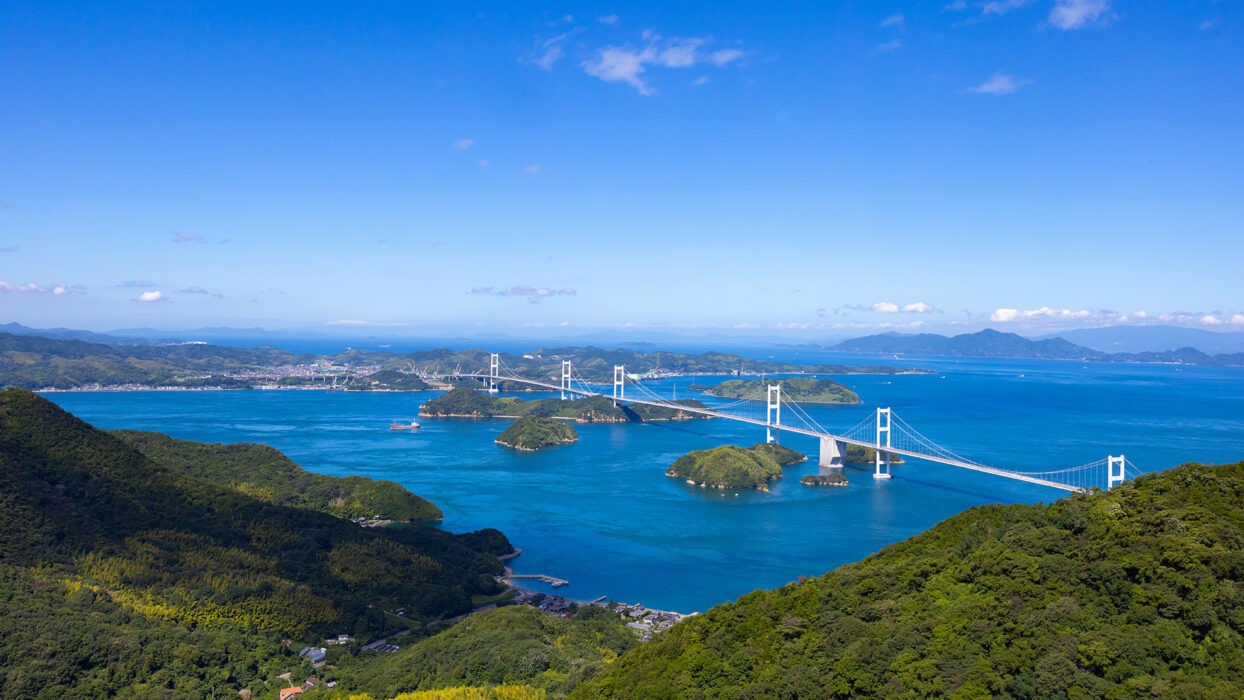 Feel Revived by Cultural Activities & Hot Springs on a Trip to Ehime background image