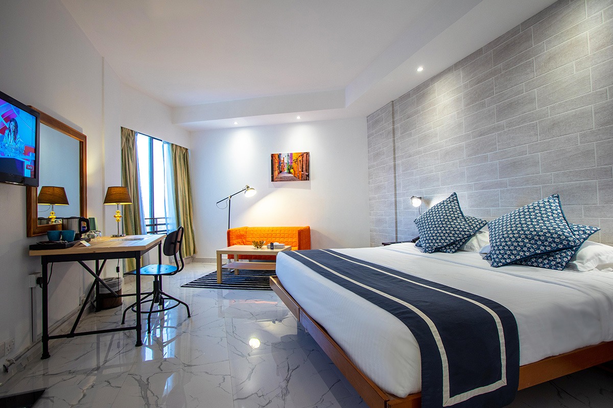 BM Beach Hotel