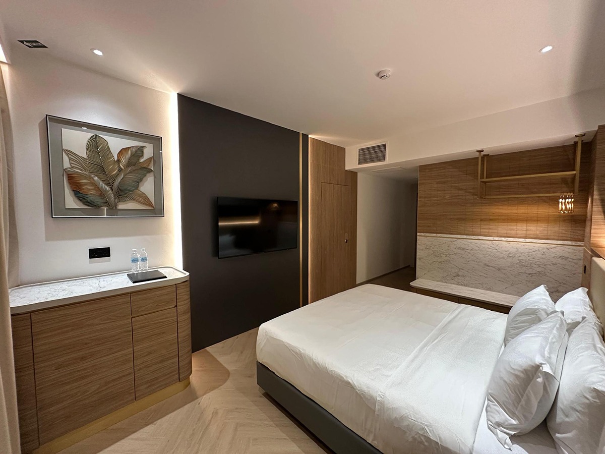 Grand City Hotel