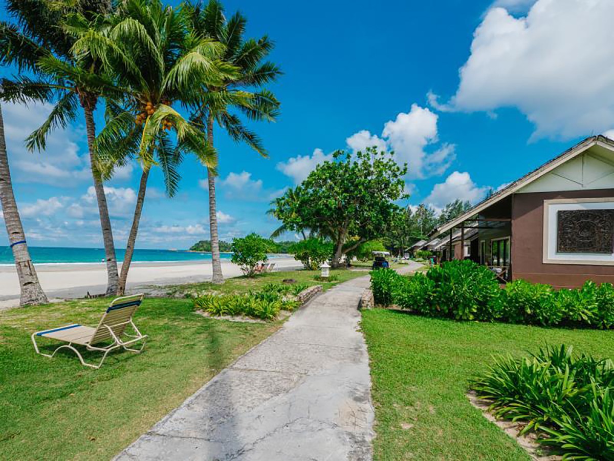 Mayang Sari Beach Resort