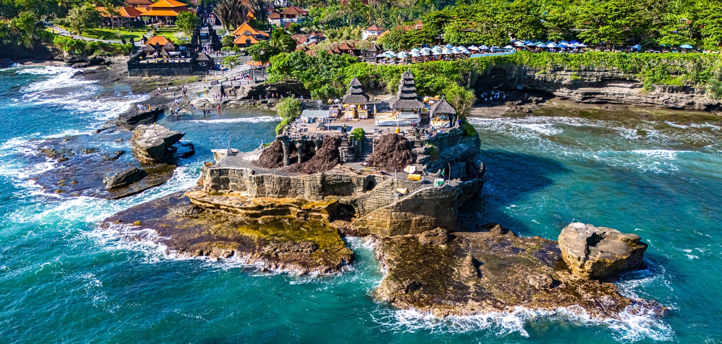 Best Hotels in Indonesia: From Bali Beach Resorts to Central City Retreats