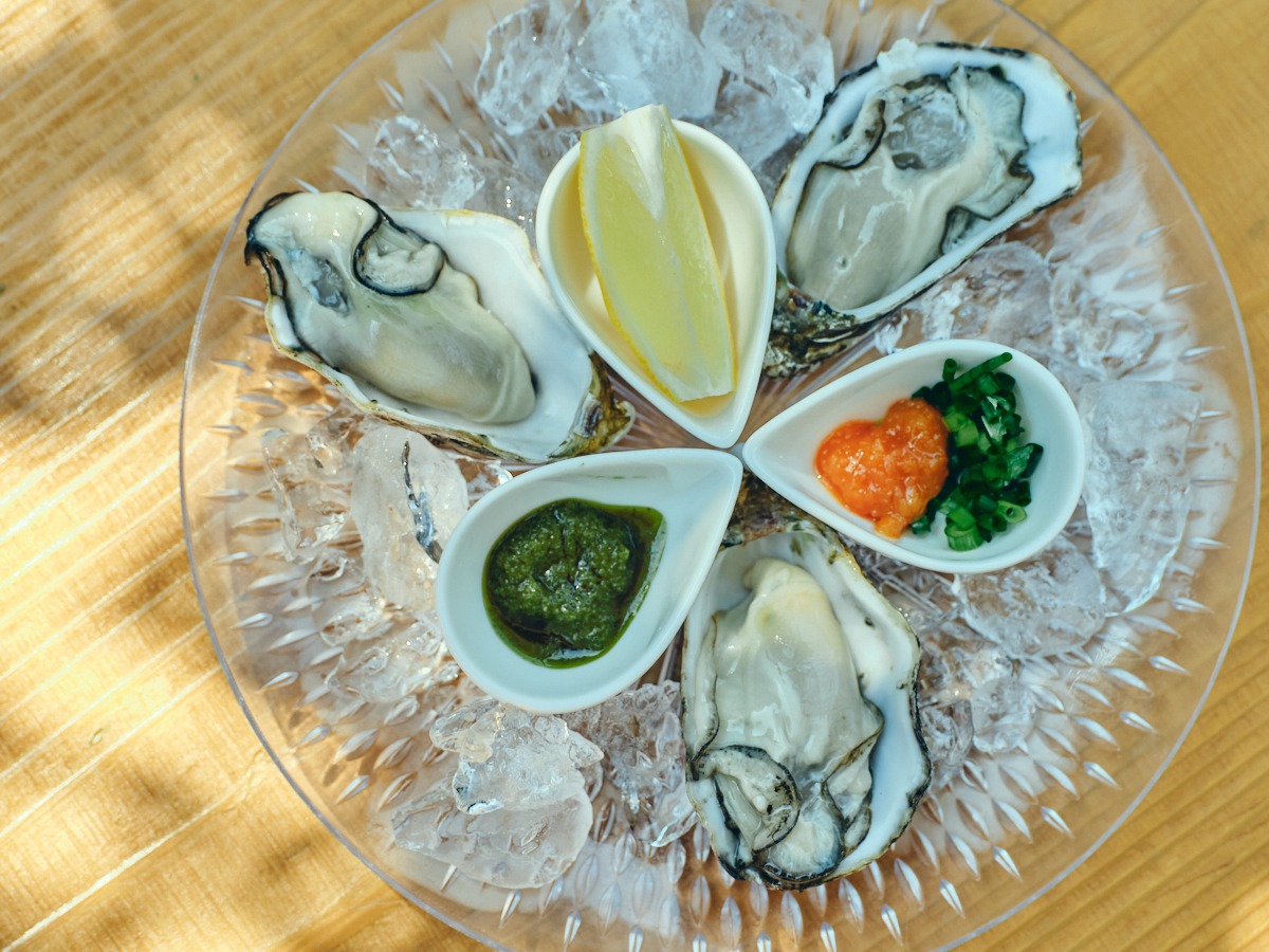 Raw oysters
